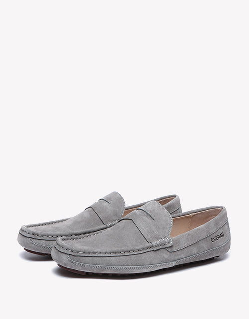Beau in Grey
