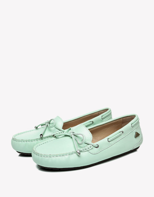 Frida in green