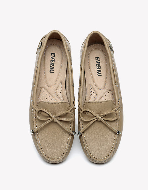 Frida in brown