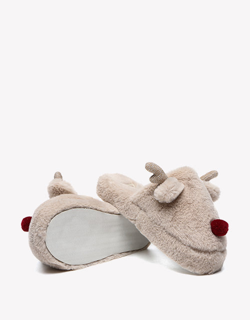 Reindeer in nude