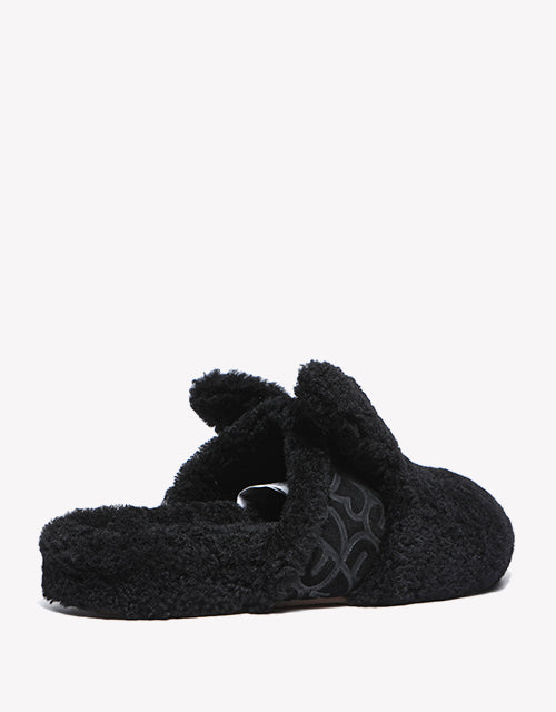 Fluffy Bunny in black