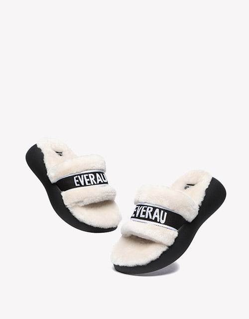 Flossy Slipper in White