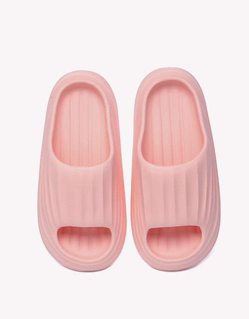 Women Cloud Slippers Plus in Pink