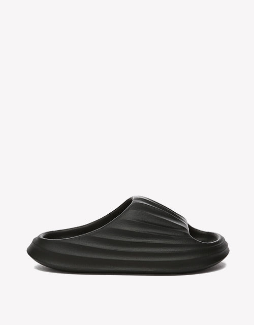 Men Cloud Slippers Plus in Black