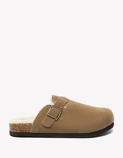 Malka Slides In Chestnut