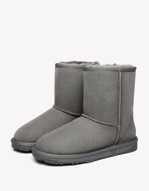 Short Classic in Grey
