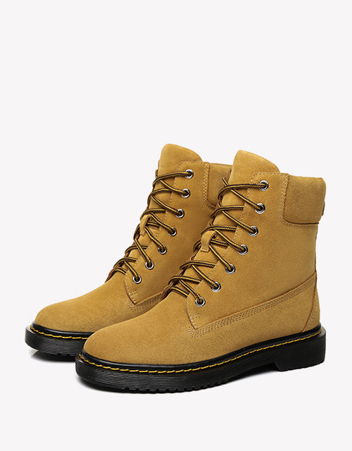 Explorer in chestnut