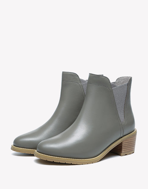Chelsea in grey