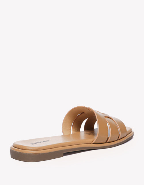 Bolita in Brown